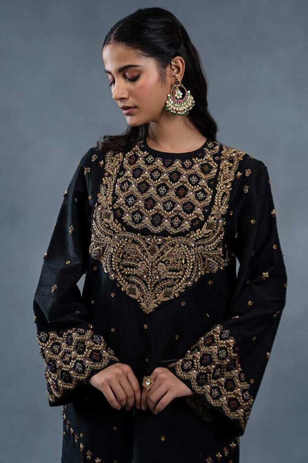 Noor-E-Mhal Luxury Wedding Kurta