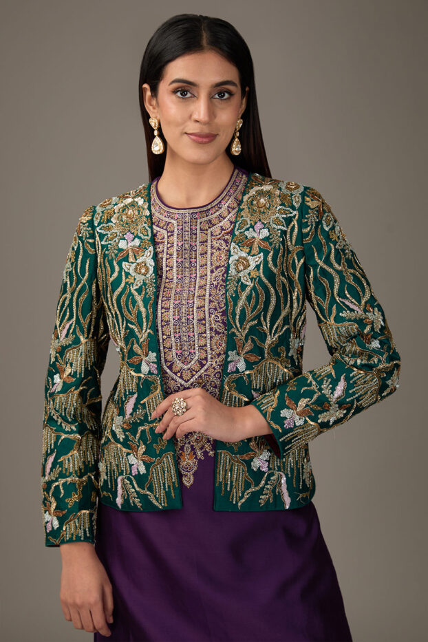 Women's Designer Suits in Defence Colony